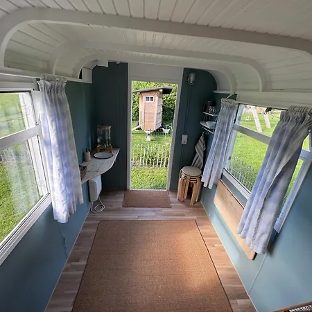 Genau So - Schäferwagen Campingplatz Maierhöfen
